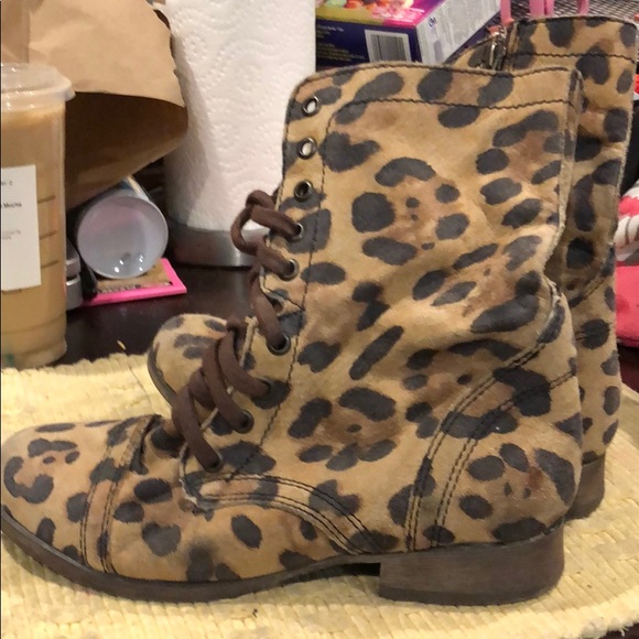 Steve Madden troopa L leopard print combat boots - Picture 6 of 10